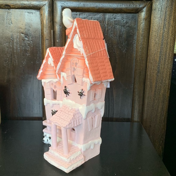 Pink Haunted Gingerbread House Light Up Halloween Decor - Ghost Spiders Eyeballs - Picture 7 of 16